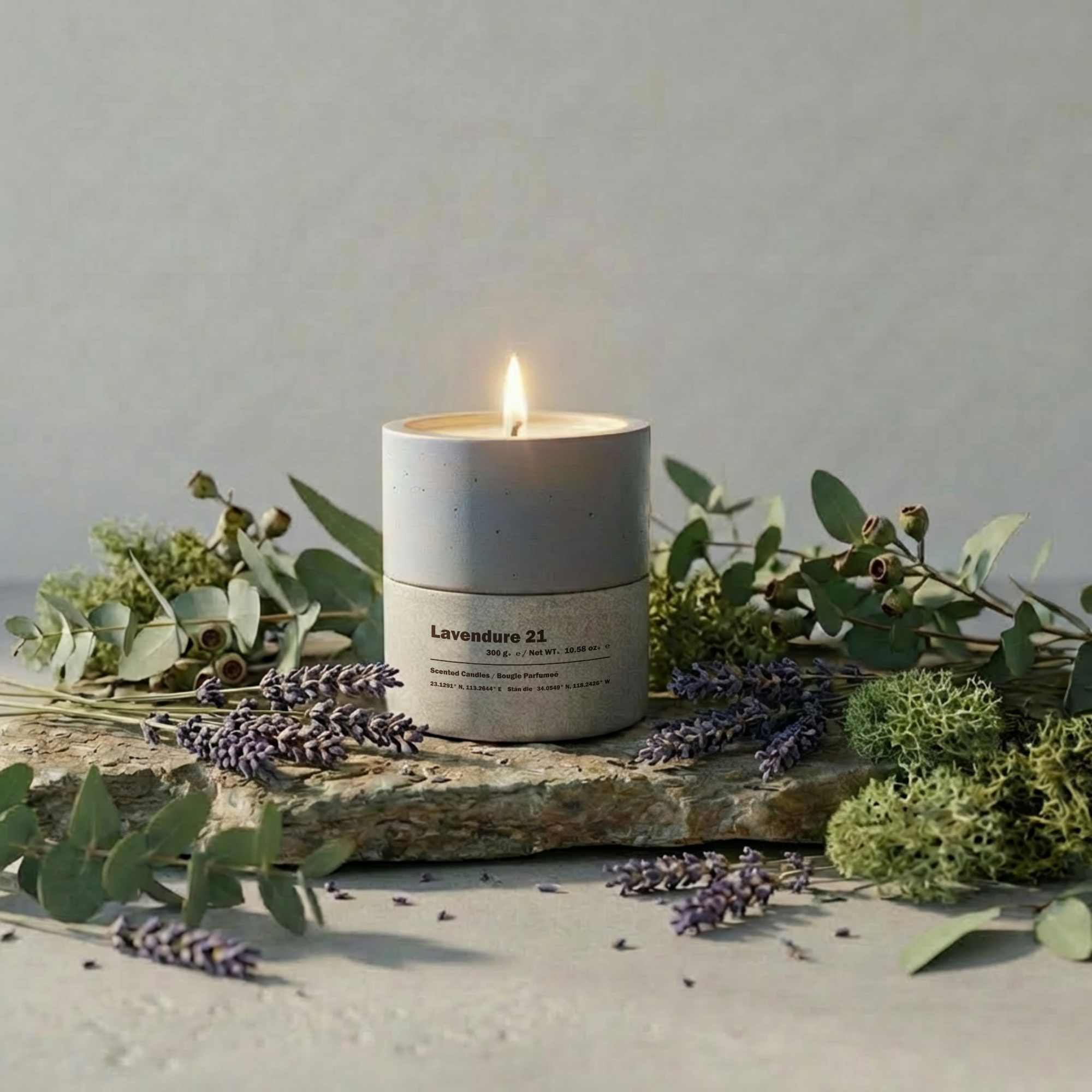 Lavendure 21: Eucalyptus, Lavender & Oakmoss Concrete Soy Candle